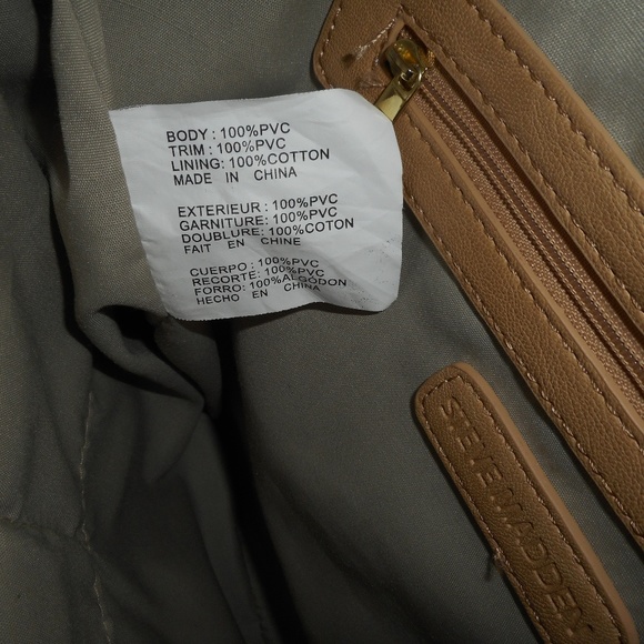 Steve Madden Patriotic Heart Fringe Bag - Picture 4 of 4